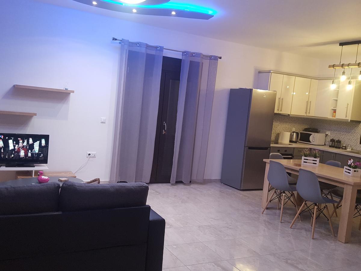 Tom'S House Villa Nea Karvali Exterior photo